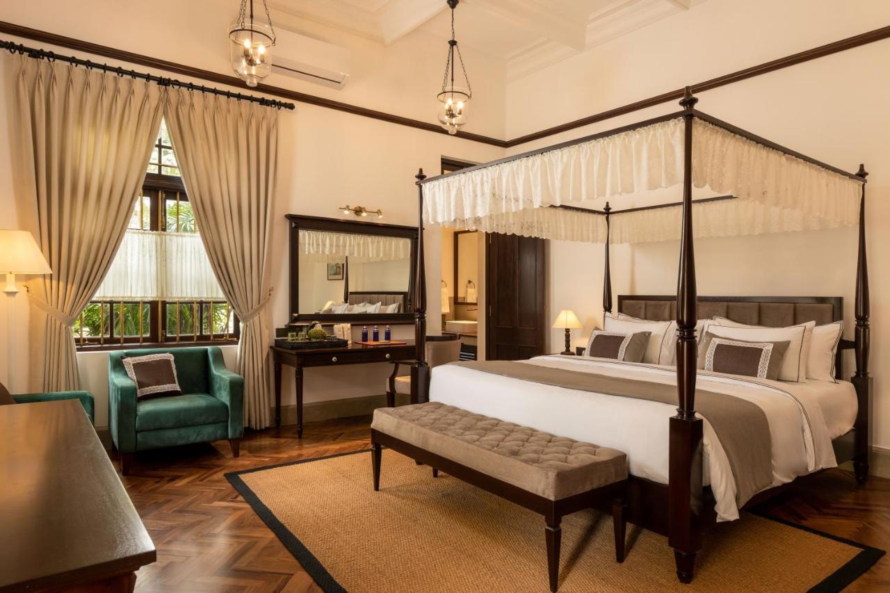 The Grand Walawwa Hotel Pinnawala  Exterior photo