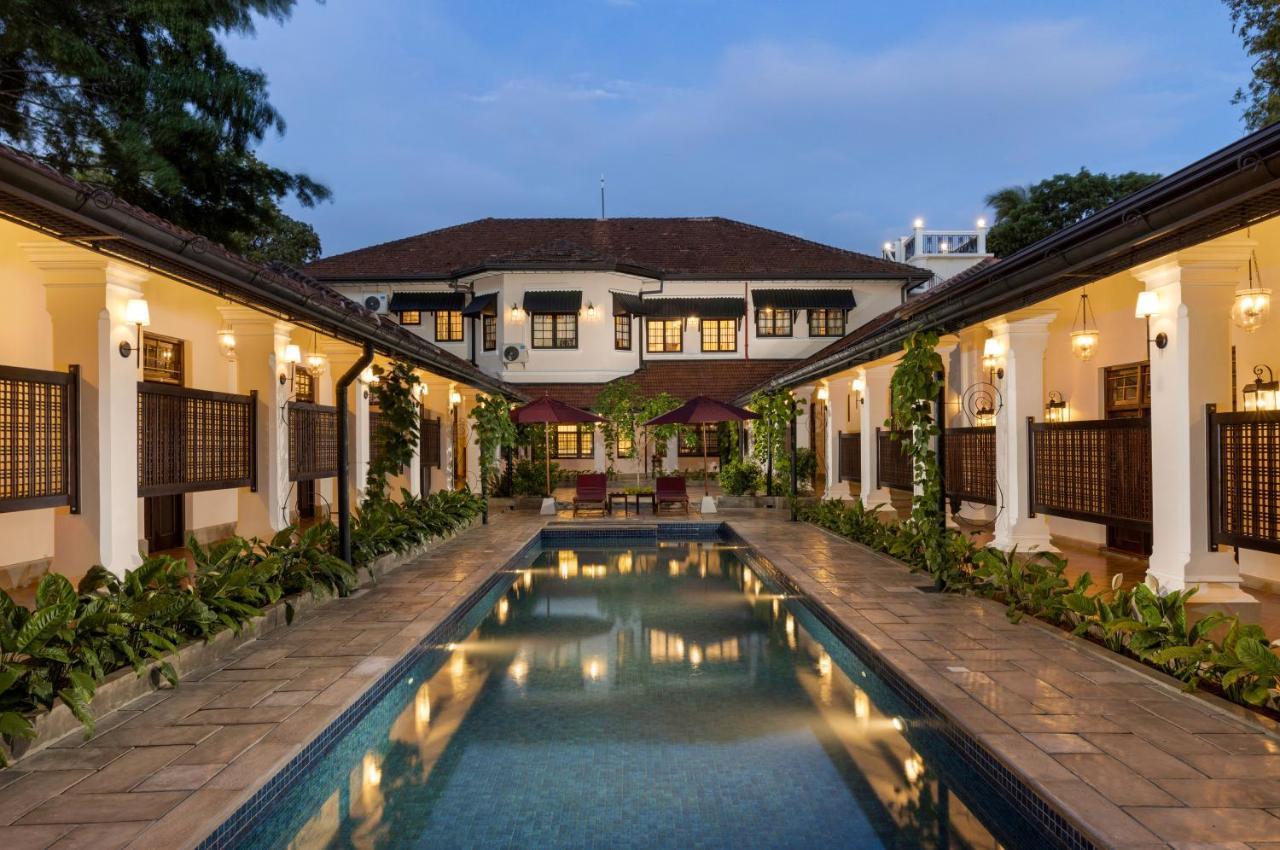 The Grand Walawwa Hotel Pinnawala  Exterior photo